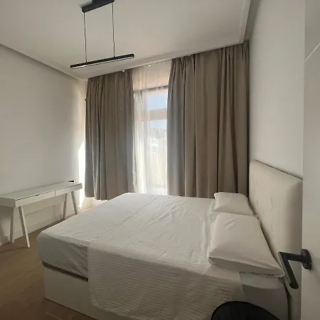 Apartment Luxury Pool Apartament Americas *